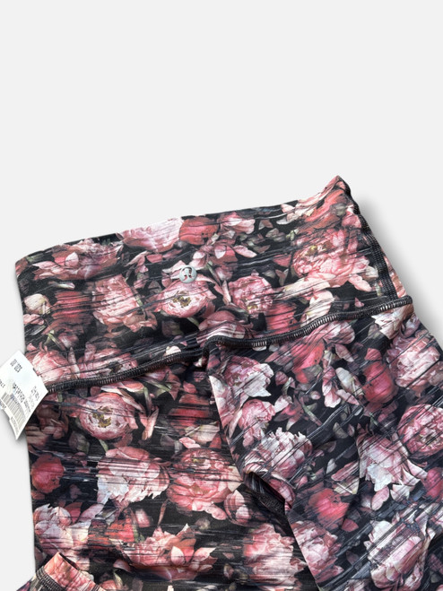 Vist Large View of Product Image Which is Used Lululemon Athletica Active Pant 4-27