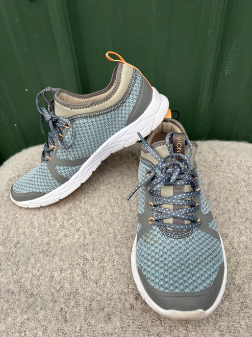 Vist Large View of Product Image Which is Used Vionic Performance Shoes 7