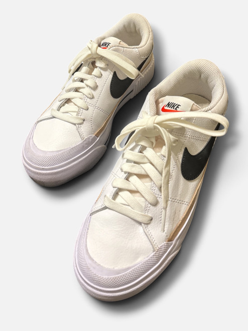 Vist Large View of Product Image Which is Used Nike Casual Shoes 7.5