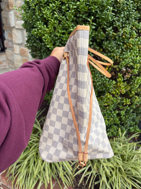 Vist Large View of Product Image Which is Used Louis Vuitton Neverfull GM