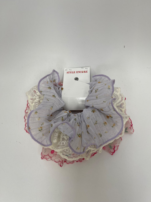 Vist Large View of Product Image Which is Scrunchy set