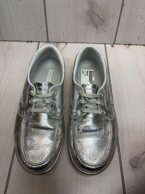 Vist Large View of Product Image Which is Used Skechers Casual Shoes 8