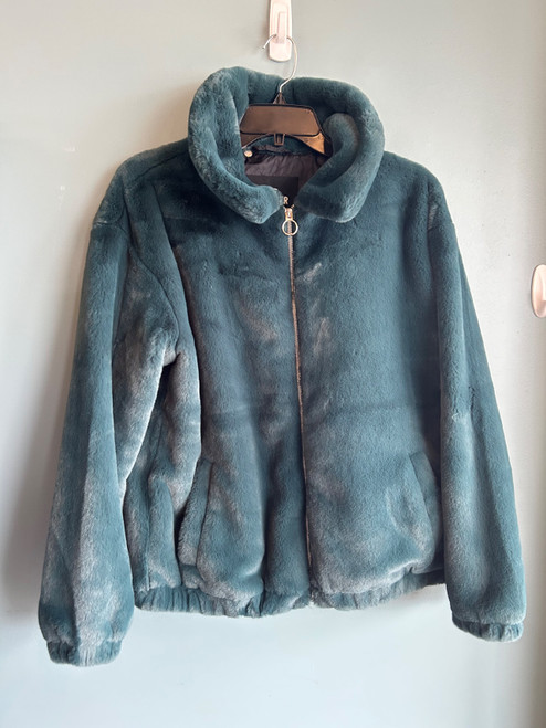 Vist Large View of Product Image Which is Used Unbranded Short HeavyCoat M-8/10