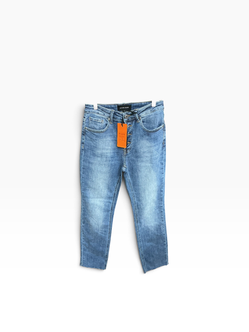 Vist Large View of Product Image Which is Used Unbranded Denim 4-27