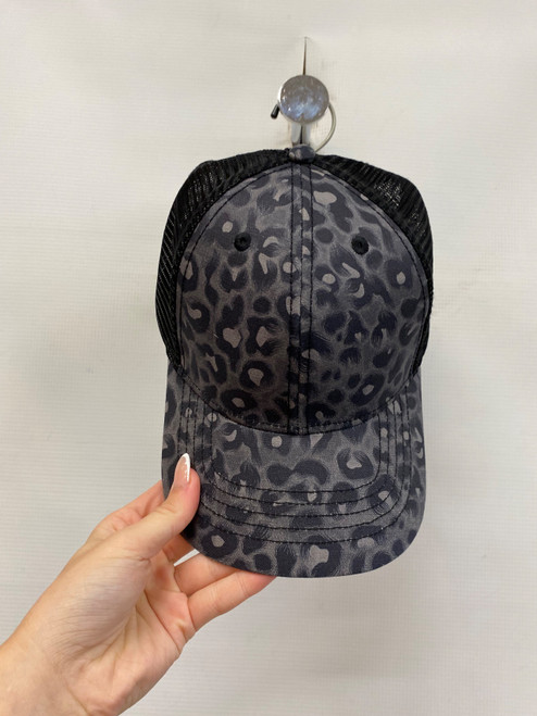 Vist Large View of Product Image Which is Used Unbranded Summer Hat M 8-10/28-30