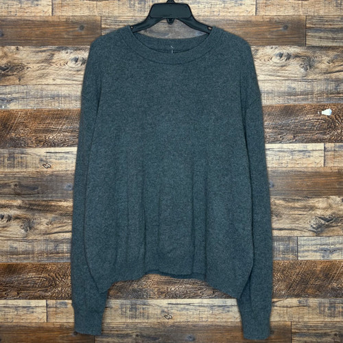 Vist Large View of Product Image Which is Used Daily Drills Heavyweight Sweater L-12/14