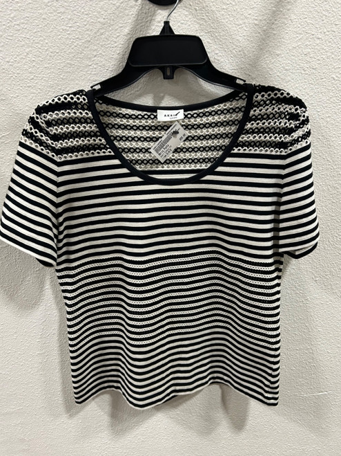 Vist Large View of Product Image Which is Used Akris Punto Short Sleeve Top S-4/6