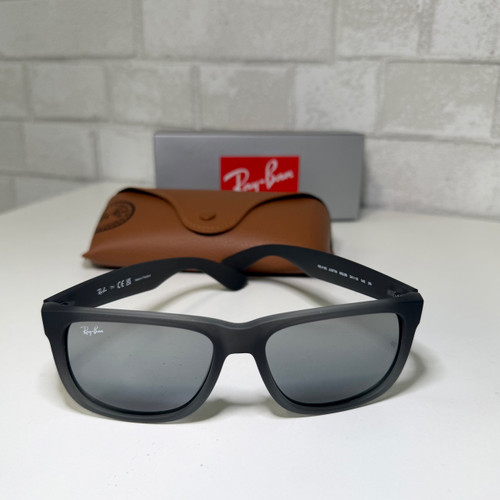 Vist Large View of Product Image Which is Used Ray-Ban Mens Sunglasses