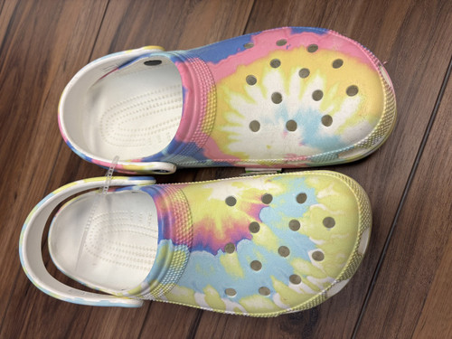 Vist Large View of Product Image Which is Used Crocs Casual Athletic Shoes 12