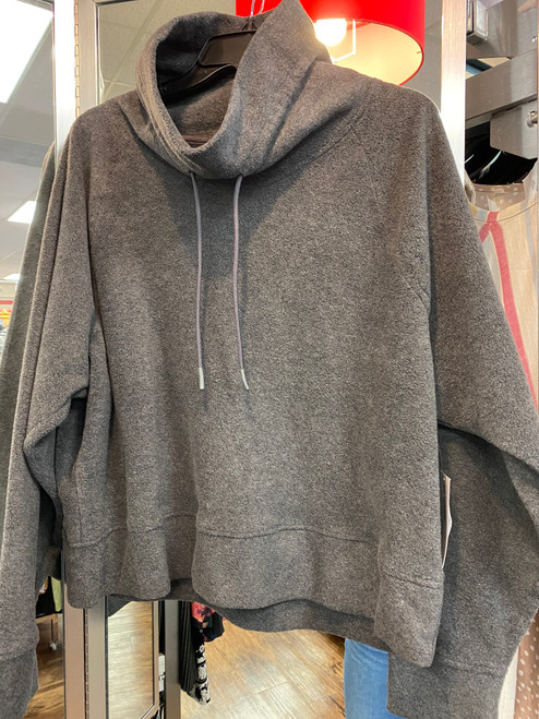 Used Old Navy Active Sweatshirt XL-16 60076-S000664772 Vist Large View of Product Image Which is Used Old Navy Active Sweatshirt XL-16