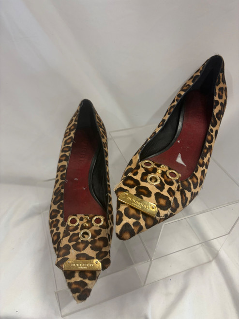 Vist Large View of Product Image Which is Used Burberry High Heels 10