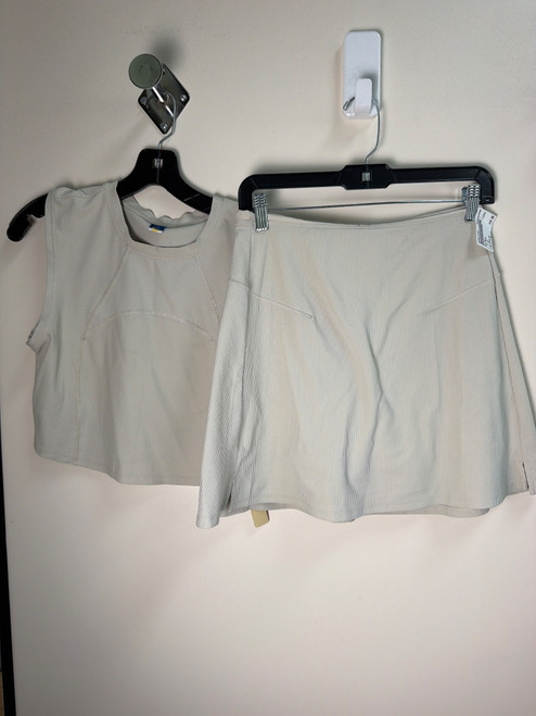 Vist Large View of Product Image Which is Used Old Navy Romper M-8/10