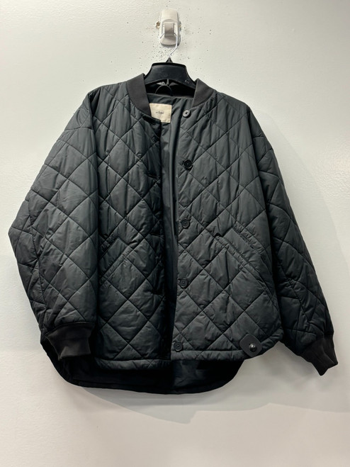 Vist Large View of Product Image Which is Used Aritzia Short Light Jacket L-12/14