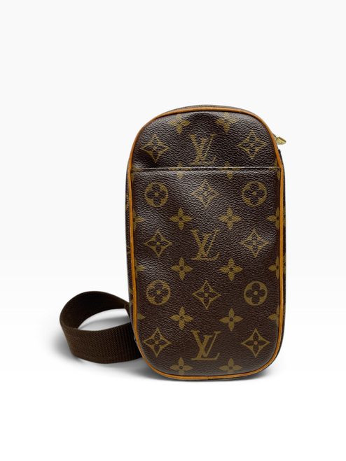 Vist Large View of Product Image Which is Used Louis Vuitton Large Leather Handbag