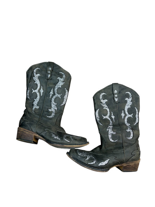 Vist Large View of Product Image Which is Used Pierre Dumas Tall Boots 7.5