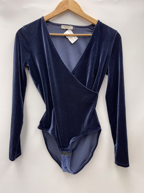 Vist Large View of Product Image Which is Used Madison Long Sleeve Top S-4/6