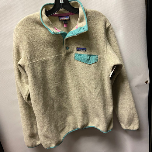Vist Large View of Product Image Which is Used Patagonia Sweatshirt M-8/10