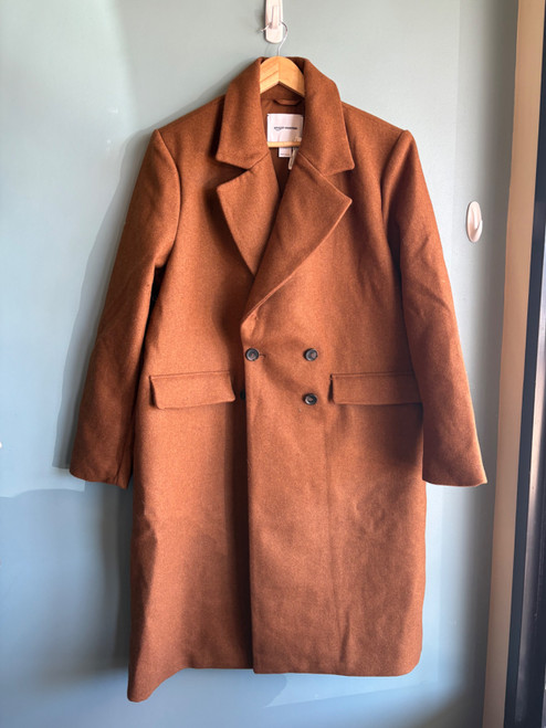 Vist Large View of Product Image Which is Used Amazon Essentials Long Heavy Coat XL-16