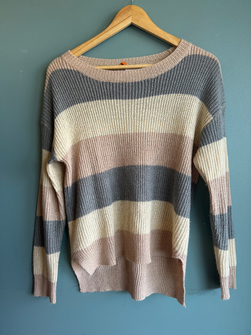 Vist Large View of Product Image Which is Used Dreamers Lightweight Sweater XS-0/2