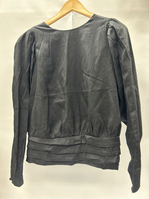 Vist Large View of Product Image Which is Used Express Long Sleeve Top XL-16