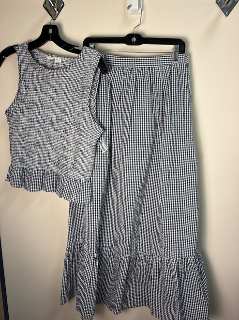 Vist Large View of Product Image Which is Used Unbranded Romper M-8/10