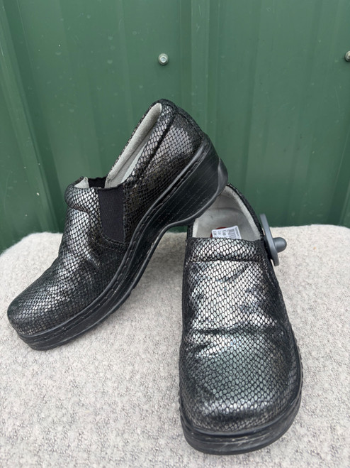 Vist Large View of Product Image Which is Used Klogs Usa Clogs 10