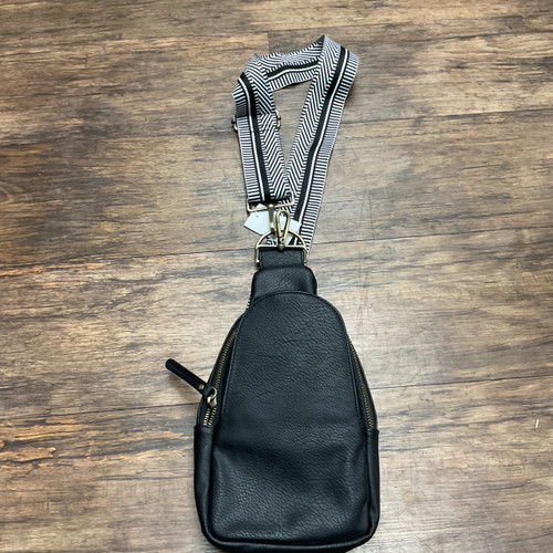 Vist Large View of Product Image Which is Used Anthropologie Small Leather Handbag