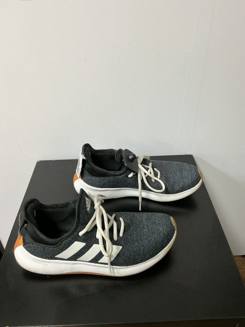 Vist Large View of Product Image Which is Used Adidas Casual Shoes 8.5