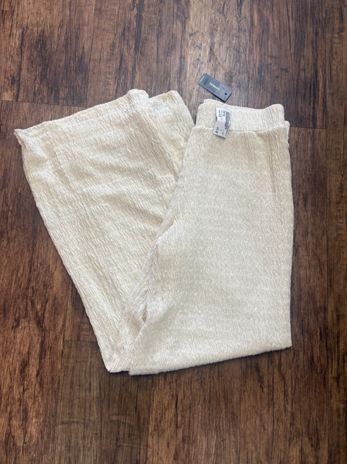 Vist Large View of Product Image Which is Used Express Casual Pant 8-29