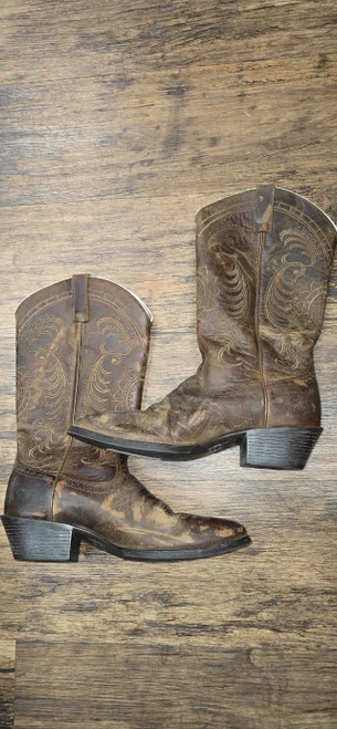 Vist Large View of Product Image Which is Used Ariat Tall Boots 7