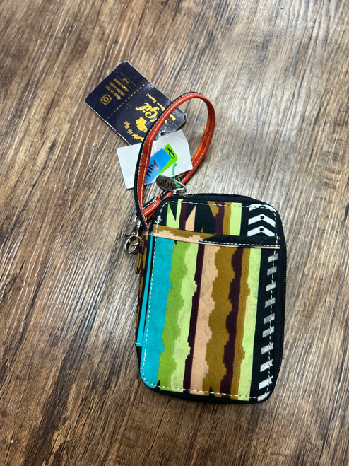 Vist Large View of Product Image Which is NWT Unbranded Wristlet
