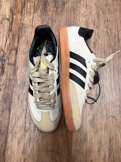 Vist Large View of Product Image Which is Used Adidas Casual Shoes 7