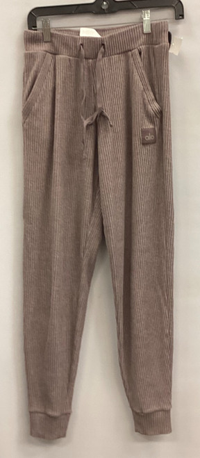 Vist Large View of Product Image Which is Used Alo Yoga Active Pant XS 0-2/25-26