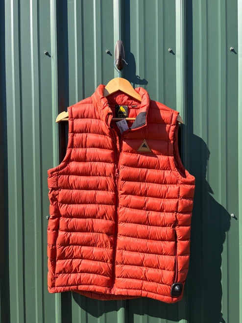 Vist Large View of Product Image Which is Used Burton Heavyweight Vest S-4/6