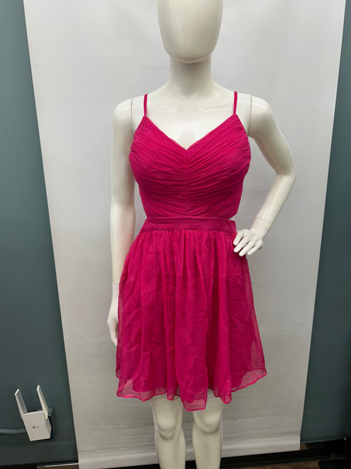 Vist Large View of Product Image Which is Used Guess Short Dress B S-4/6