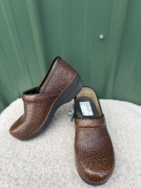 Vist Large View of Product Image Which is Used Dansko Clogs 8