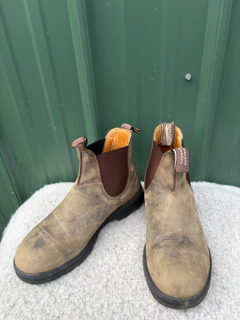 Vist Large View of Product Image Which is Used Blundstone Ankle Boots 8.5