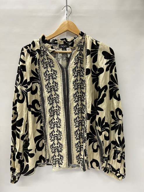 Vist Large View of Product Image Which is Used Unbranded Long Sleeve Top L-12/14