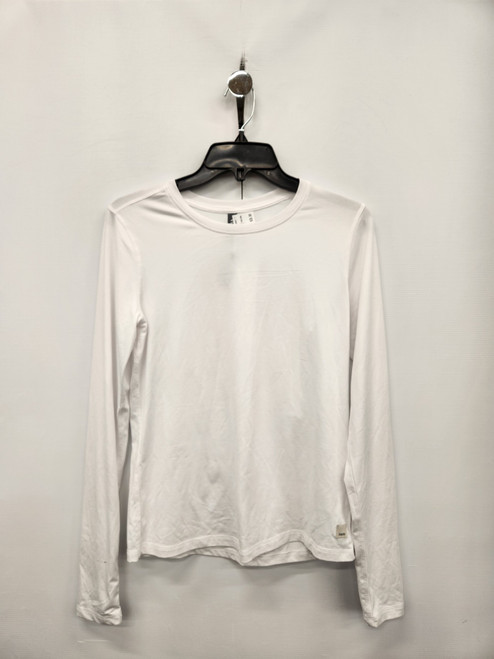 Vist Large View of Product Image Which is Used Vuori Active Long Sleeve M-8/10