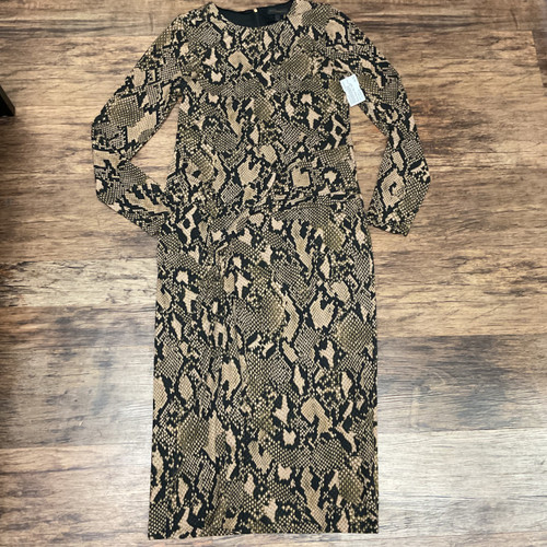 Vist Large View of Product Image Which is Used Donna Karan New York Long Dress B M-8/10