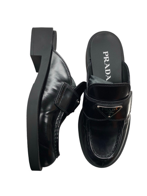 Vist Large View of Product Image Which is Used Prada Flats 6
