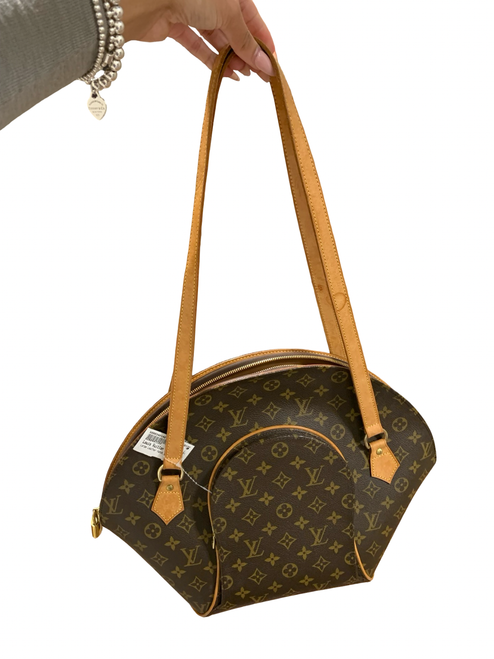Vist Large View of Product Image Which is Used Louis Vuitton Large Leather Handbag