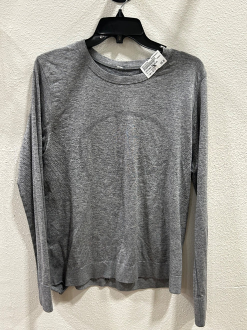 Vist Large View of Product Image Which is Used Lululemon Athletica Active Long Sleeve L-12/14