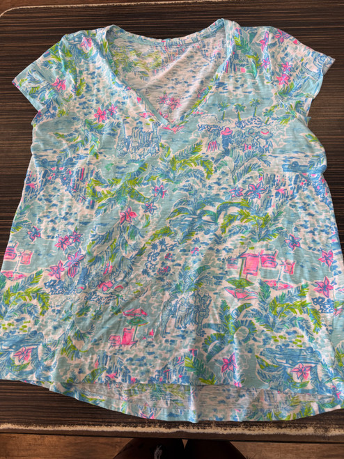 Vist Large View of Product Image Which is Used Lilly Pulitzer T-Shirt L-12/14