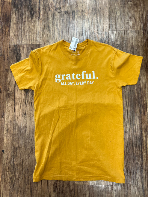 Vist Large View of Product Image Which is Used Unbranded T-Shirt P S-4/6