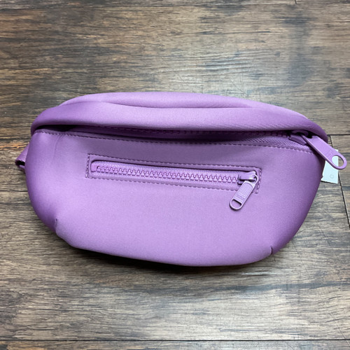 Vist Large View of Product Image Which is Used Unbranded Small Handbag