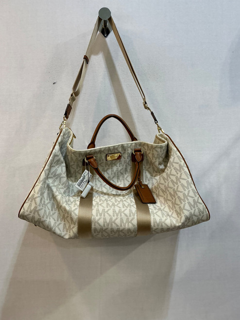 Vist Large View of Product Image Which is Used Michael Kors Xlarge Leather Handbag
