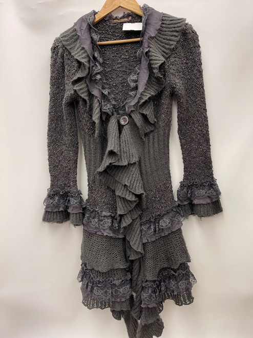 Vist Large View of Product Image Which is Used Unbranded Heavyweight Sweater M-8/10