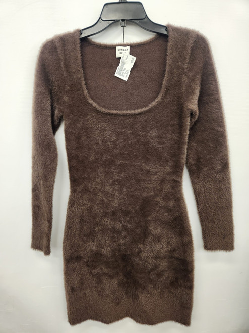 Vist Large View of Product Image Which is Used Sunday Best Short Dress B S-4/6