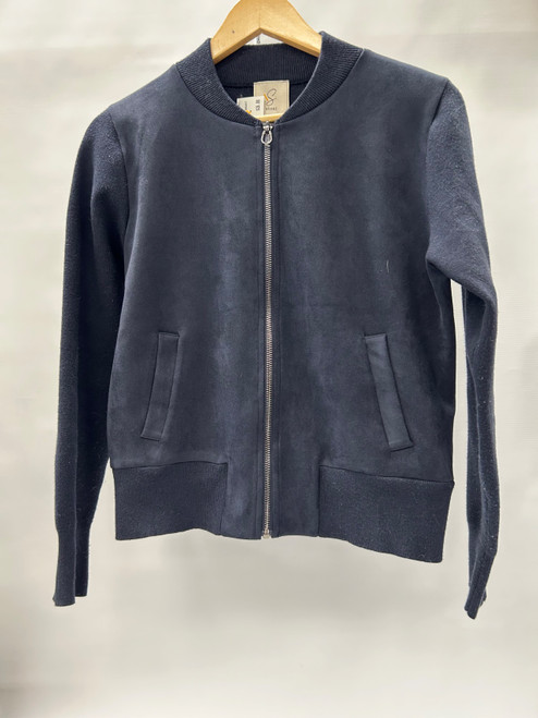 Vist Large View of Product Image Which is Used Sioni Short Light Jacket S-4/6